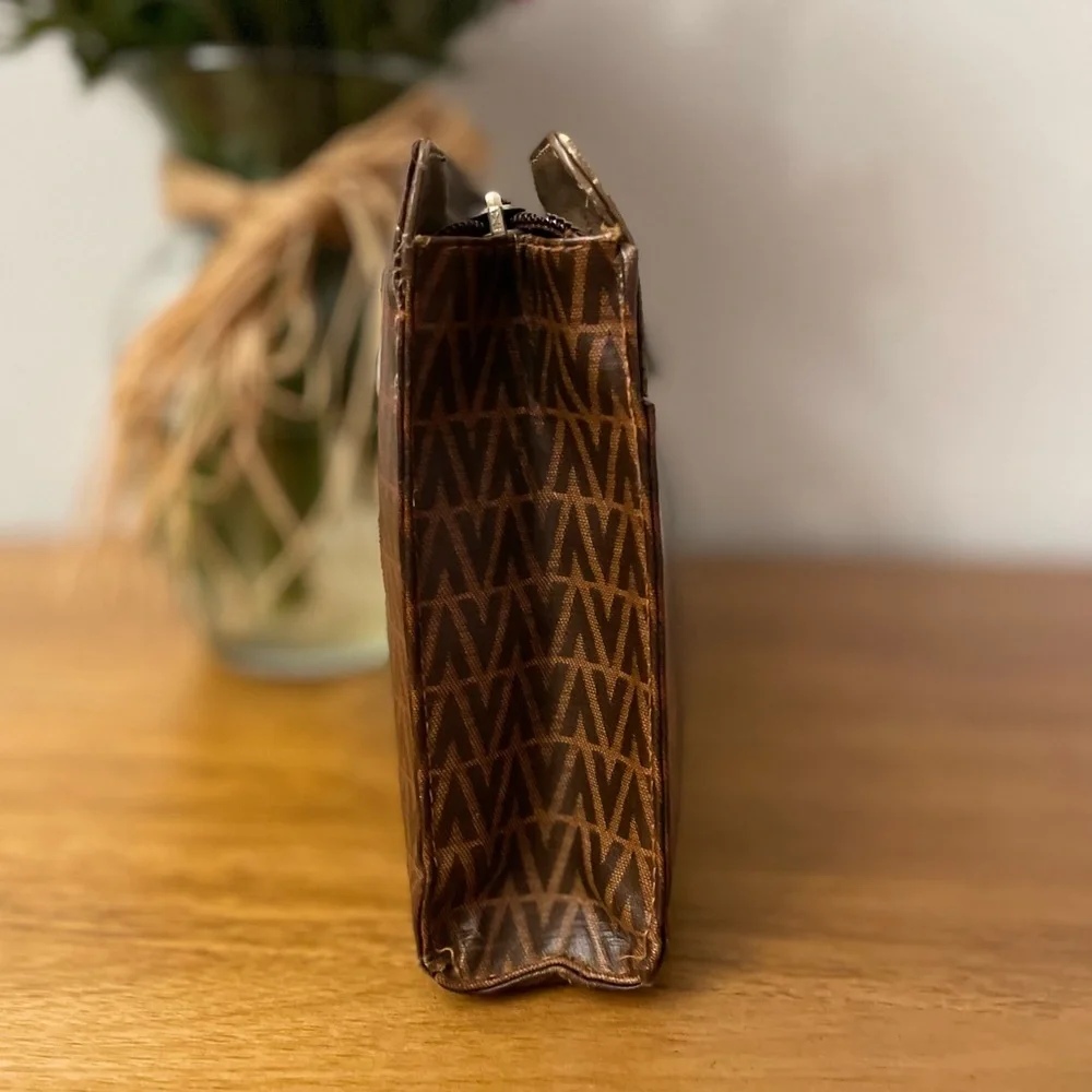 VALENTINO Brown Vintage Logo Bag 💯 AUTHENTIC - Picture 8 of 15